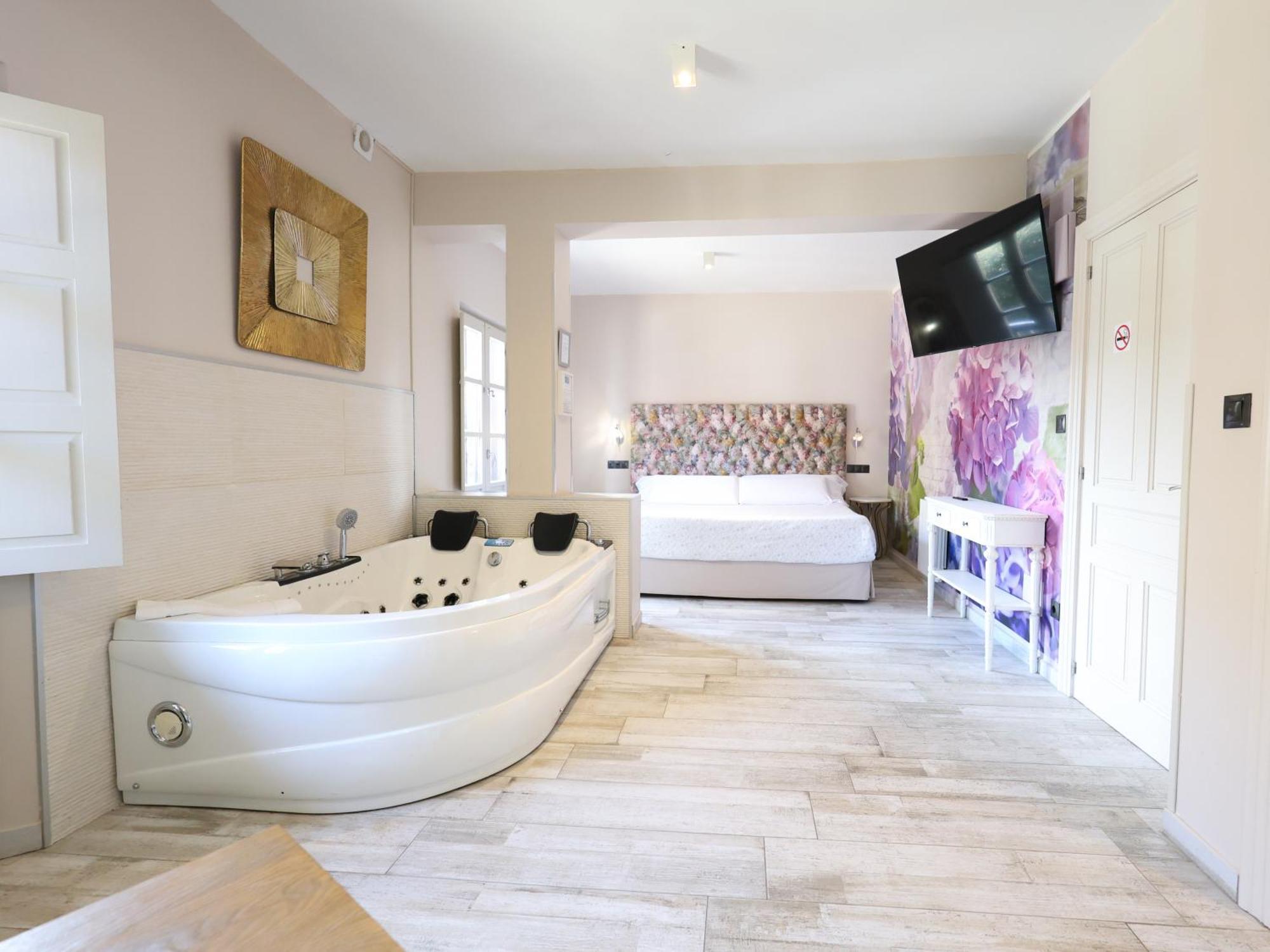 Akla Suites Con Jacuzzi Santillana Santillana del Mar Zewnętrze zdjęcie
